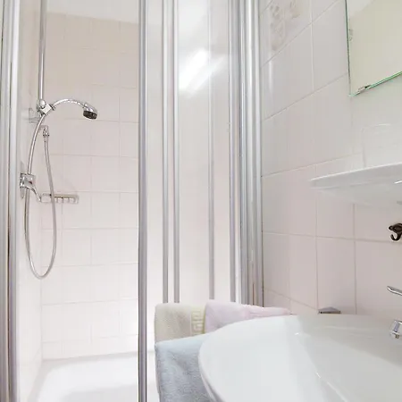 Appartement Lind *